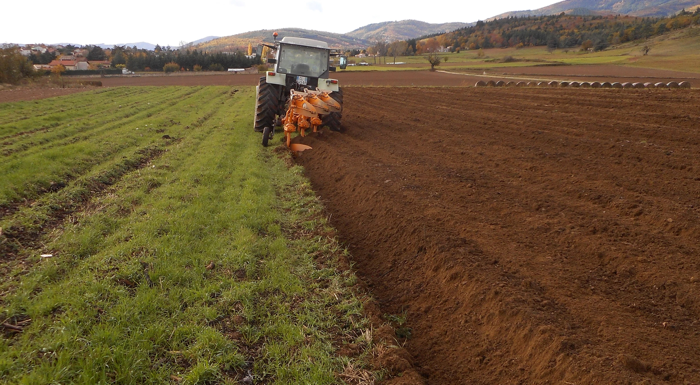 Pascal Caillet | Terrassement - Travaux Publics & Agricoles 07